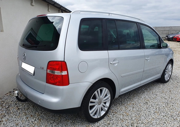 Volkswagen Touran cena 19700 przebieg: 190000, rok produkcji 2006 z Bolesławiec małe 232